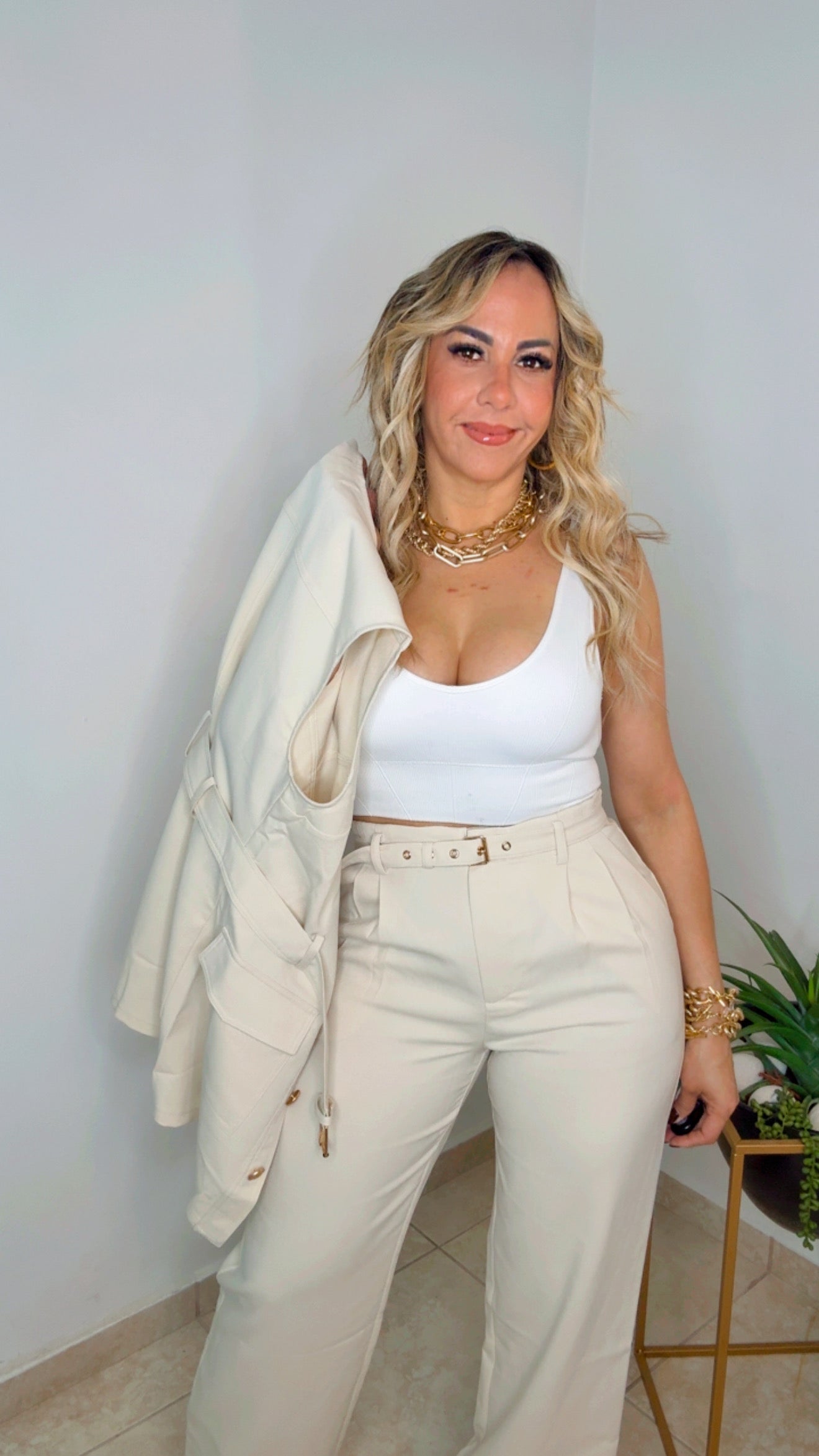 Cream Elegant Set