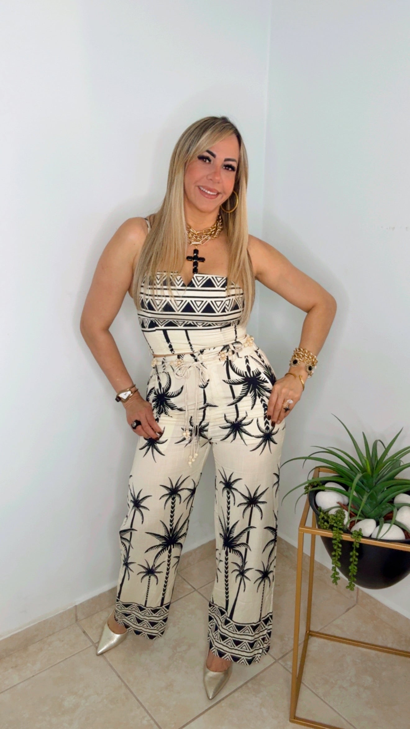 Cream And Black Tropical Set