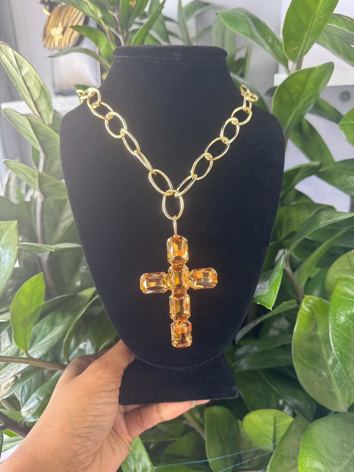 Cruz Swarovski