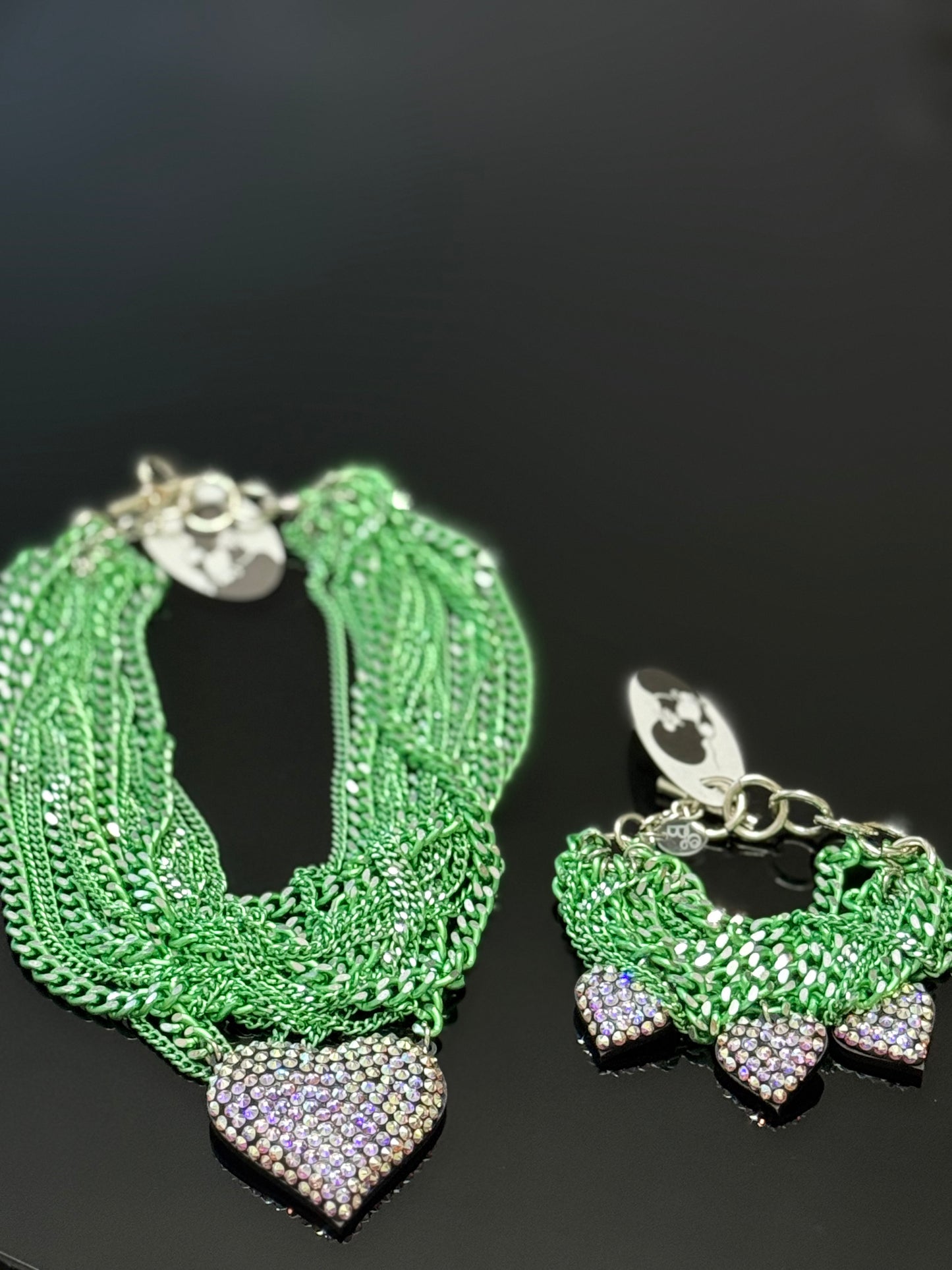 Colección Corazón Color Verde En Swarovski
