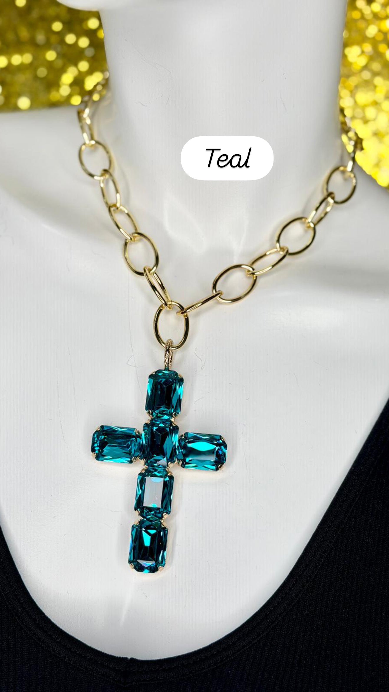 Cruz Swarovski