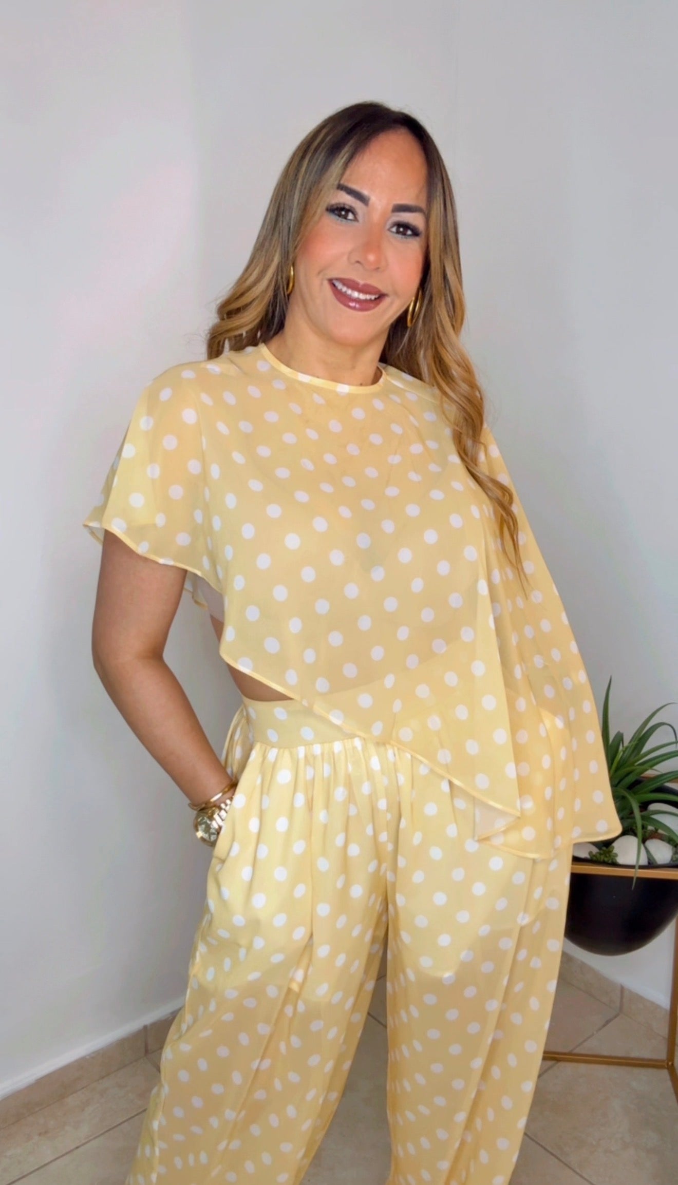 Yellow And White Polka Dots Aladdin Set