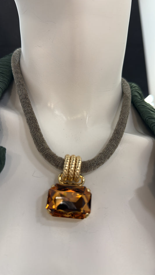 Collar Swarovski Cuadrado VENTA FINAL