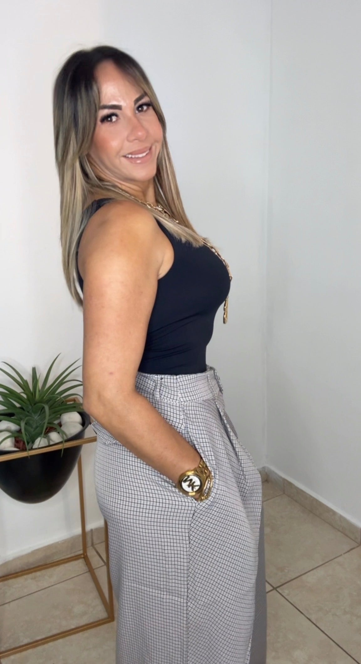 Essential Top