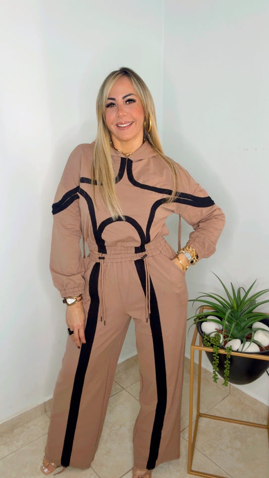 Brown And Black Travel Set