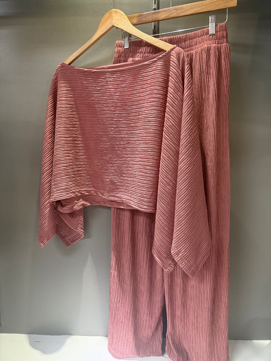 Mauve Elegant Set