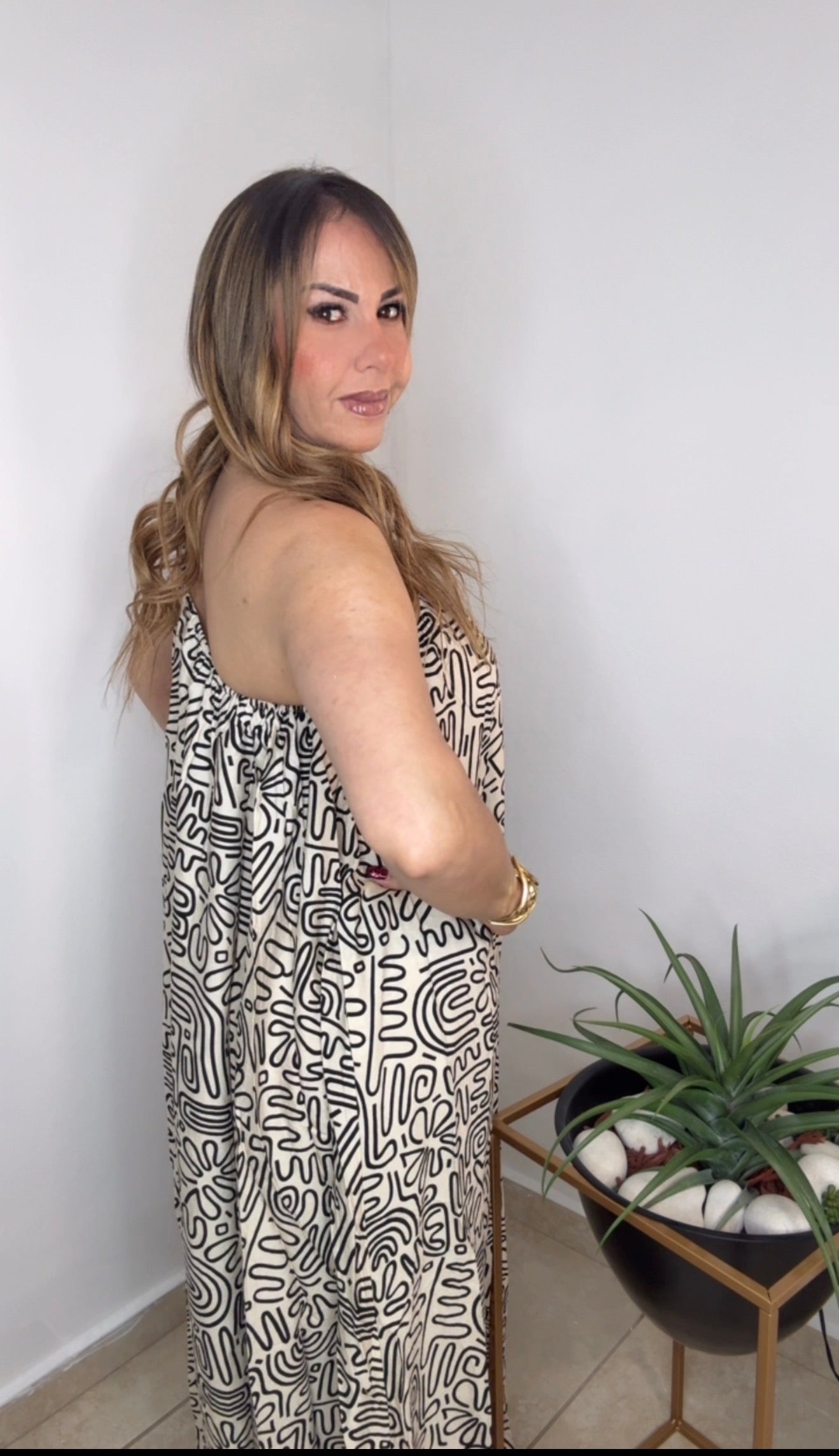 Cream And Black Minimal Glam Maxi