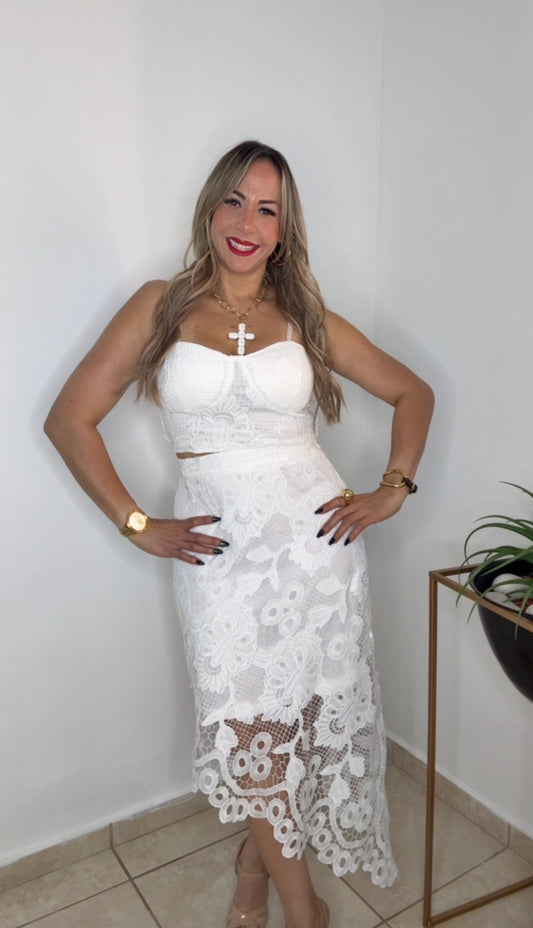 White Crochet Elegant Set