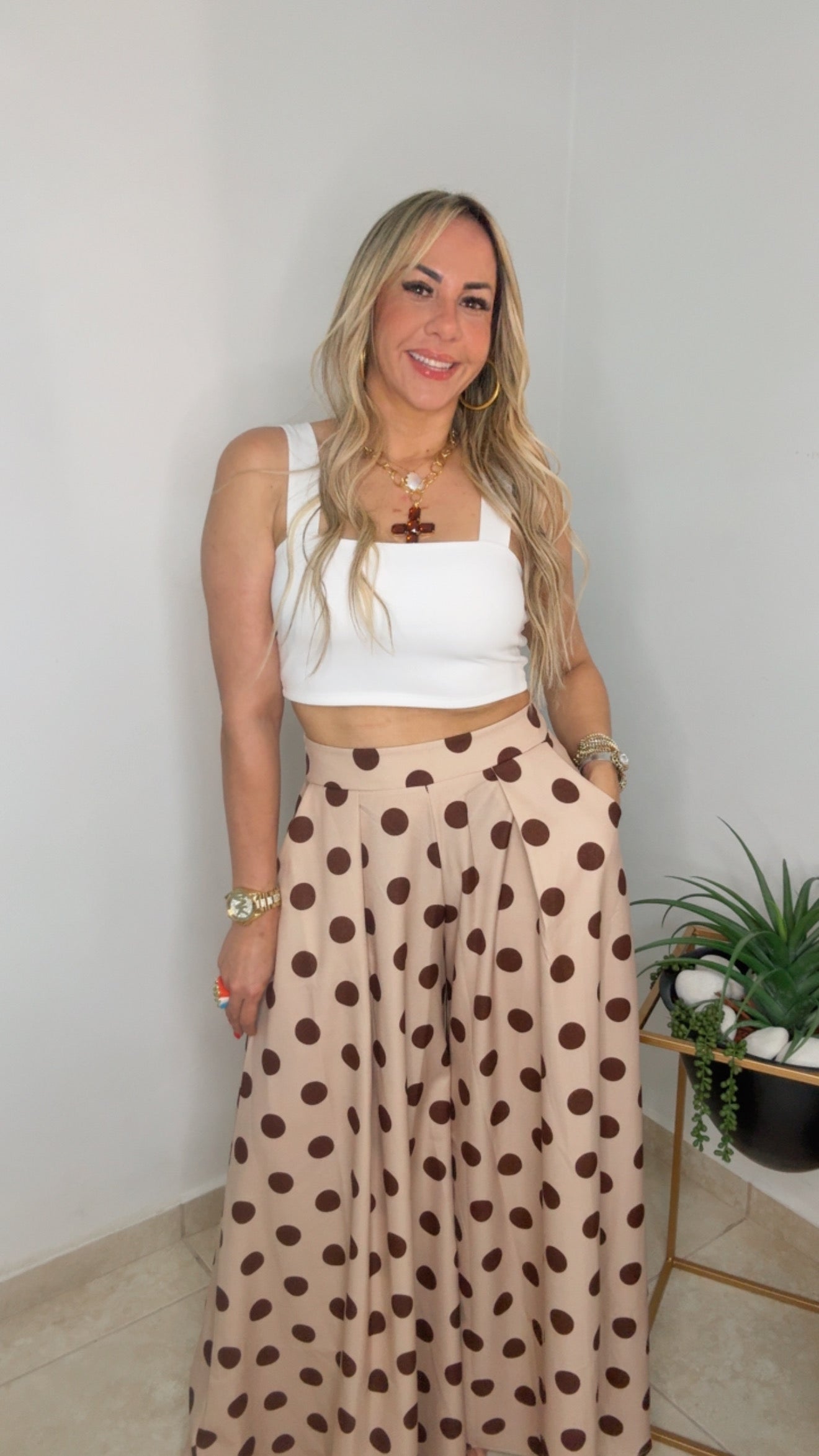 Cream Polkadots