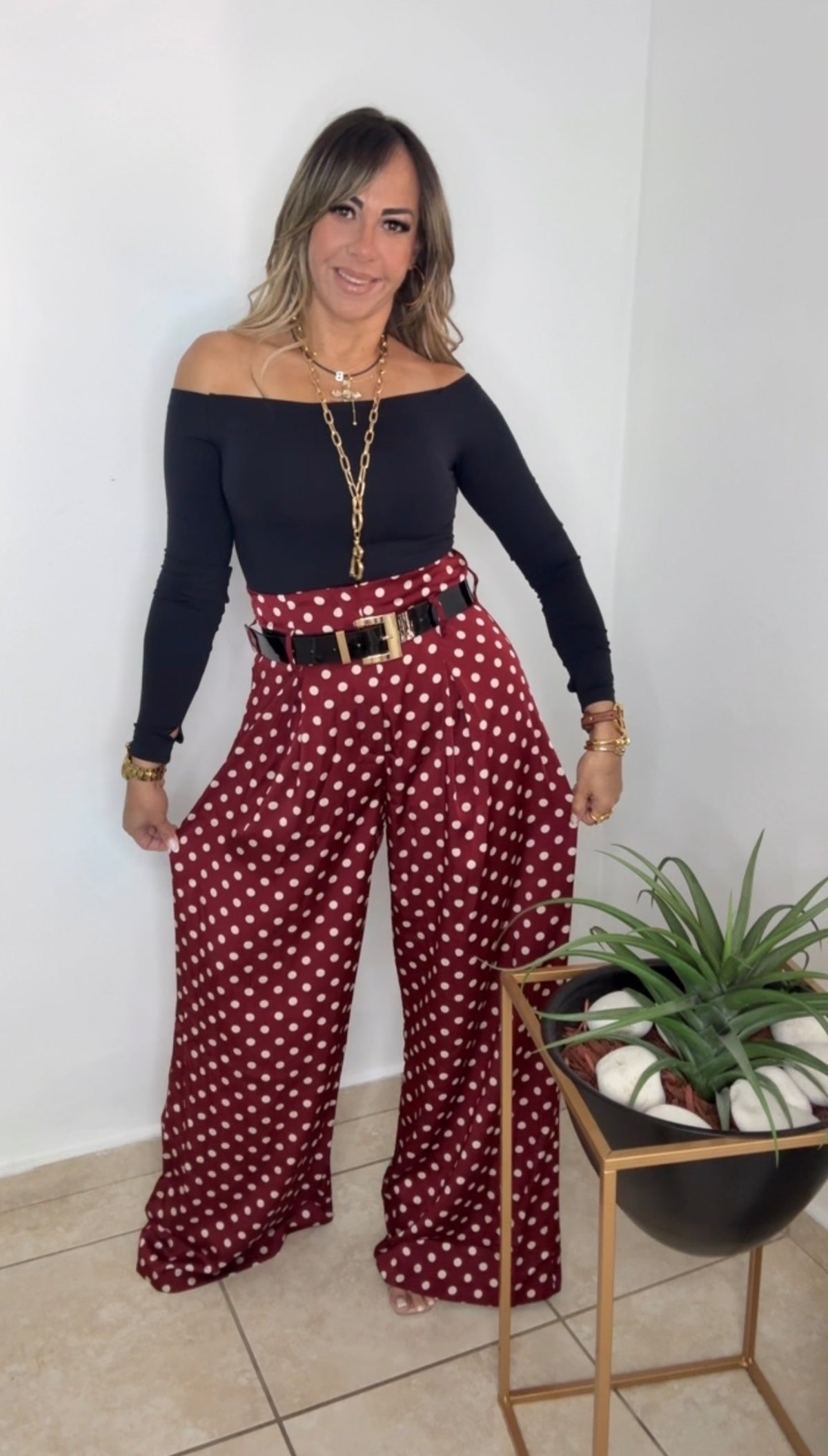 The Bordeaux Muse Look pant