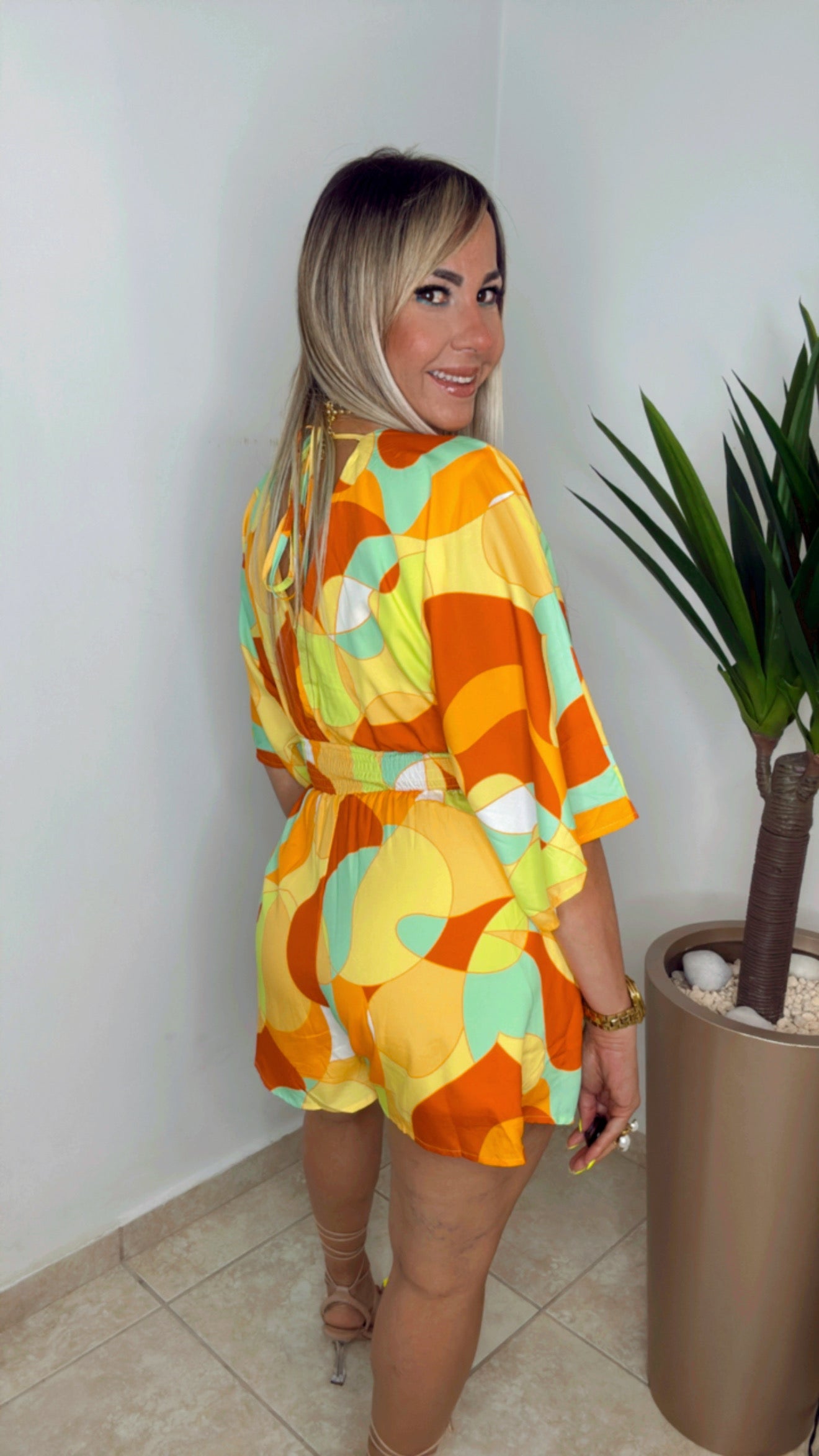 Multi Color Yellow Romper (YA ESTA EN PRE VENTA. Llegando próxima semana)