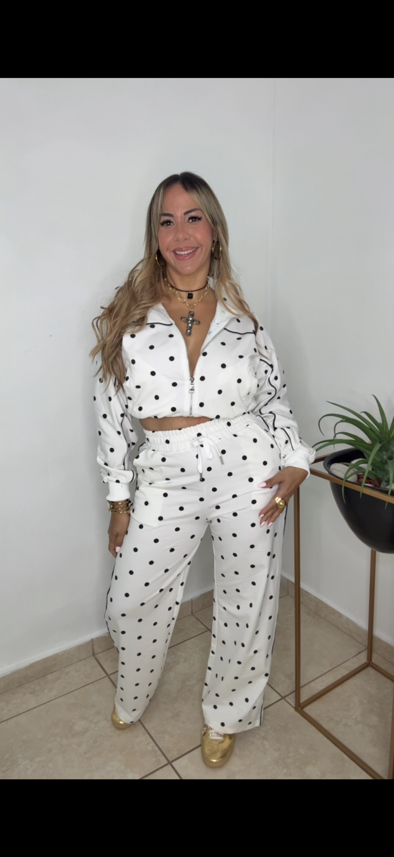White Polkadots Travel Set