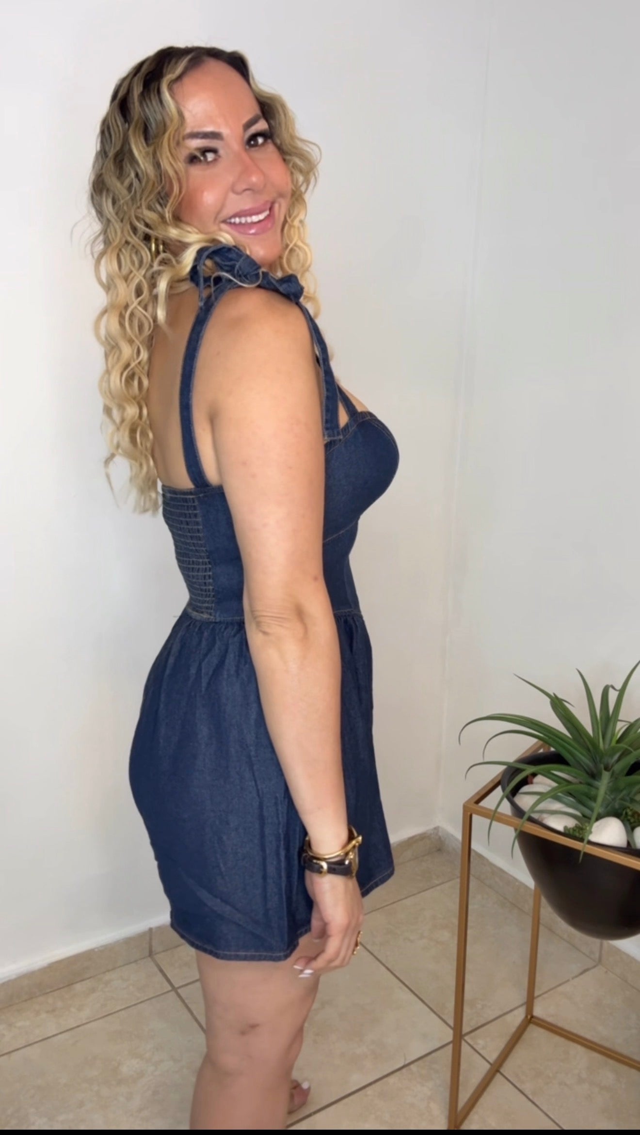 Denim Tie Shoulder Romper (VENTA FINAL)
