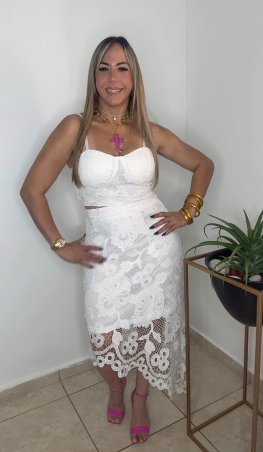 White Crochet Elegant Set