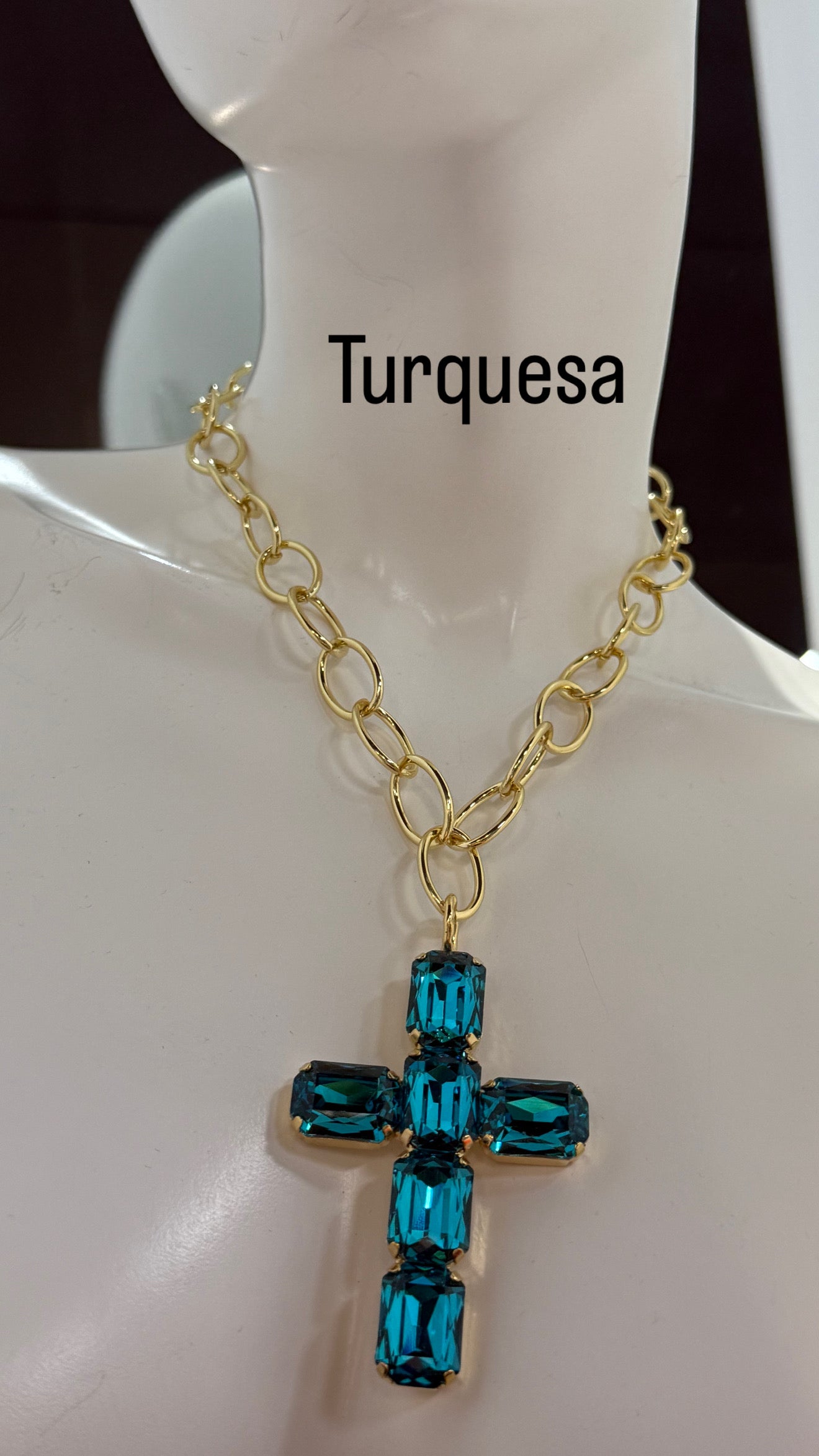 Cruz Swarovski Cadena Oro