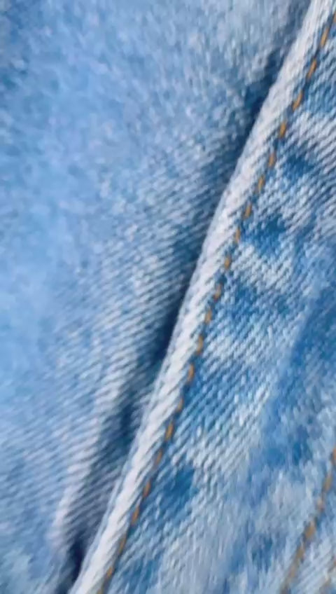 Vibrant Rasgado En La Rodilla VENTA FINAL